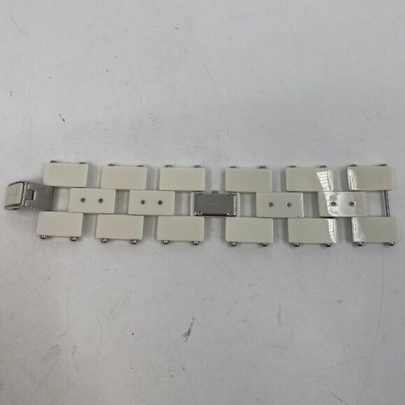 Marc Jacobs White Modern Mini Face Watch | Stylish Statement Timepiece - Picture 9 of 9